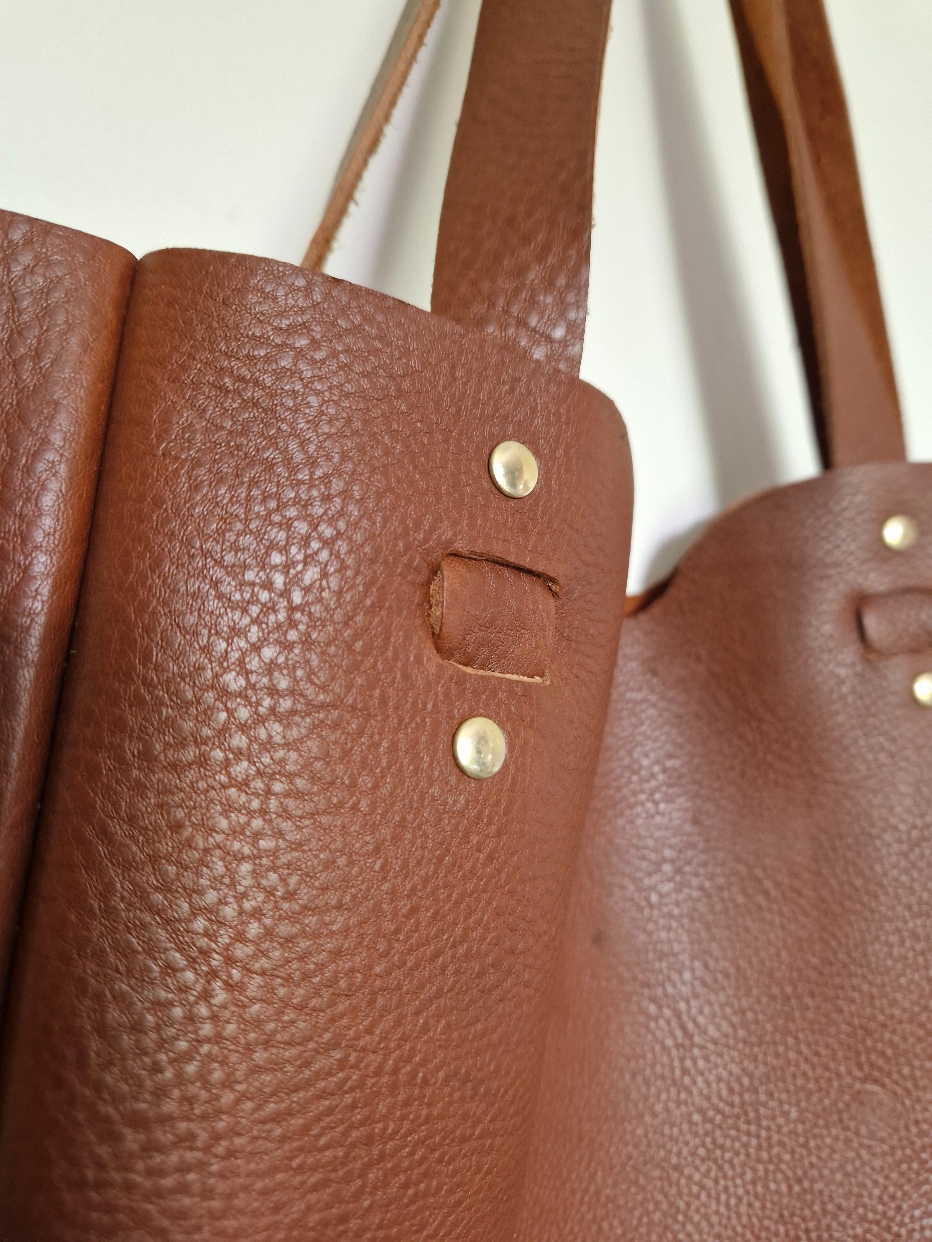 CHANTRY TOTE BAG in Chestnut Brown