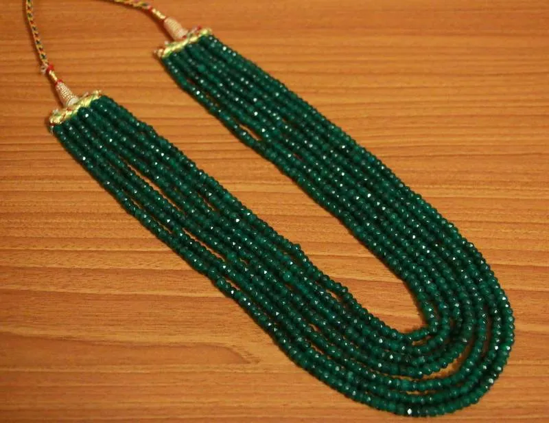 GREEN NECKLACES